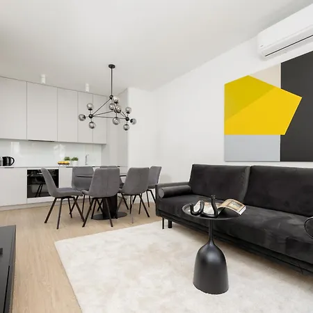 Apartment Domaniewska With Parking Mokotow By Renters Prestige Warsaw