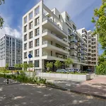 Domaniewska With Parking Mokotow By Renters Prestige *