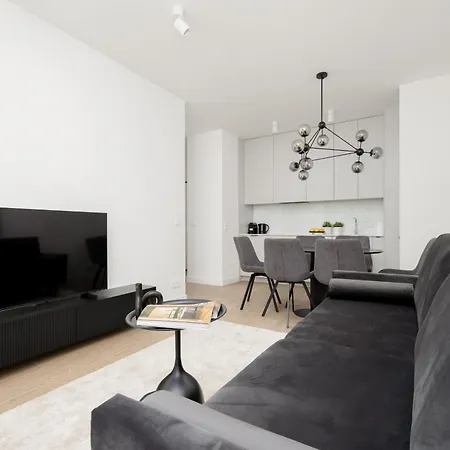 Domaniewska With Parking Mokotow By Renters Prestige *